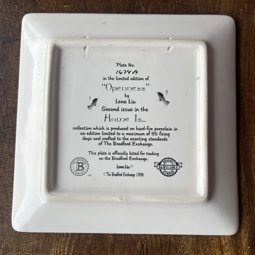 Porcelain Openness Hummingbird Flowers O Plate Square Bradford‎ Exchange 1998 AA